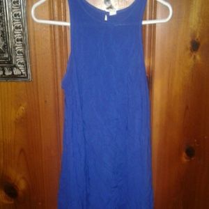 Old Navy Crinkle Sleevelees Blouse